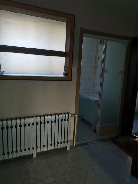 繽紛上街附近的一樓出租，家具家電齊全