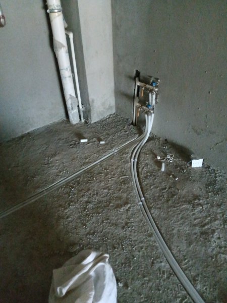 承接水電暖全包改下水砸墻扣地開槽打水鉆測漏，門窗等等誠信為本