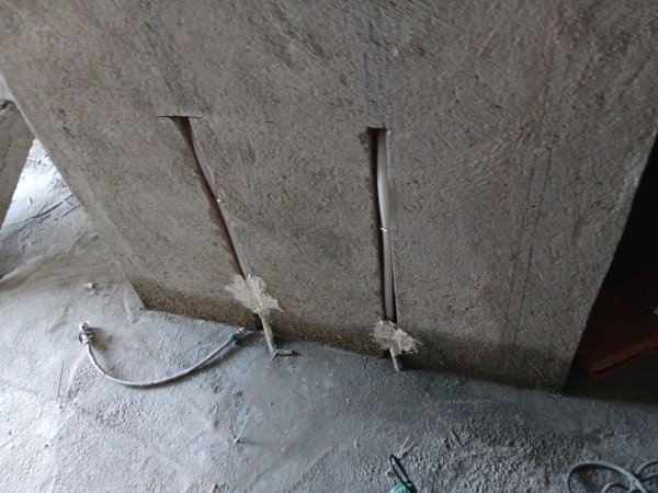 承接水電暖全包改下水砸墻扣地開槽打水鉆測漏，門窗等等誠信為本