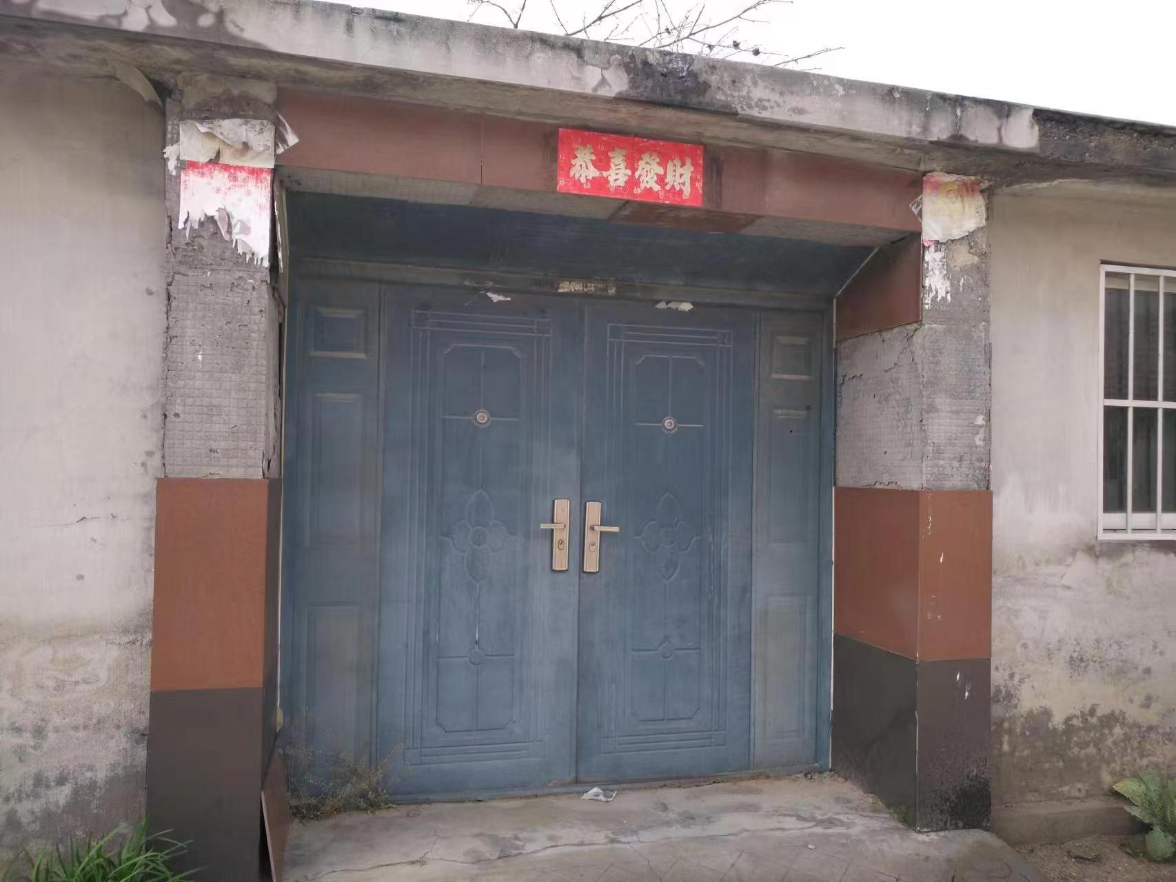 出租文登帶院子的平房一套